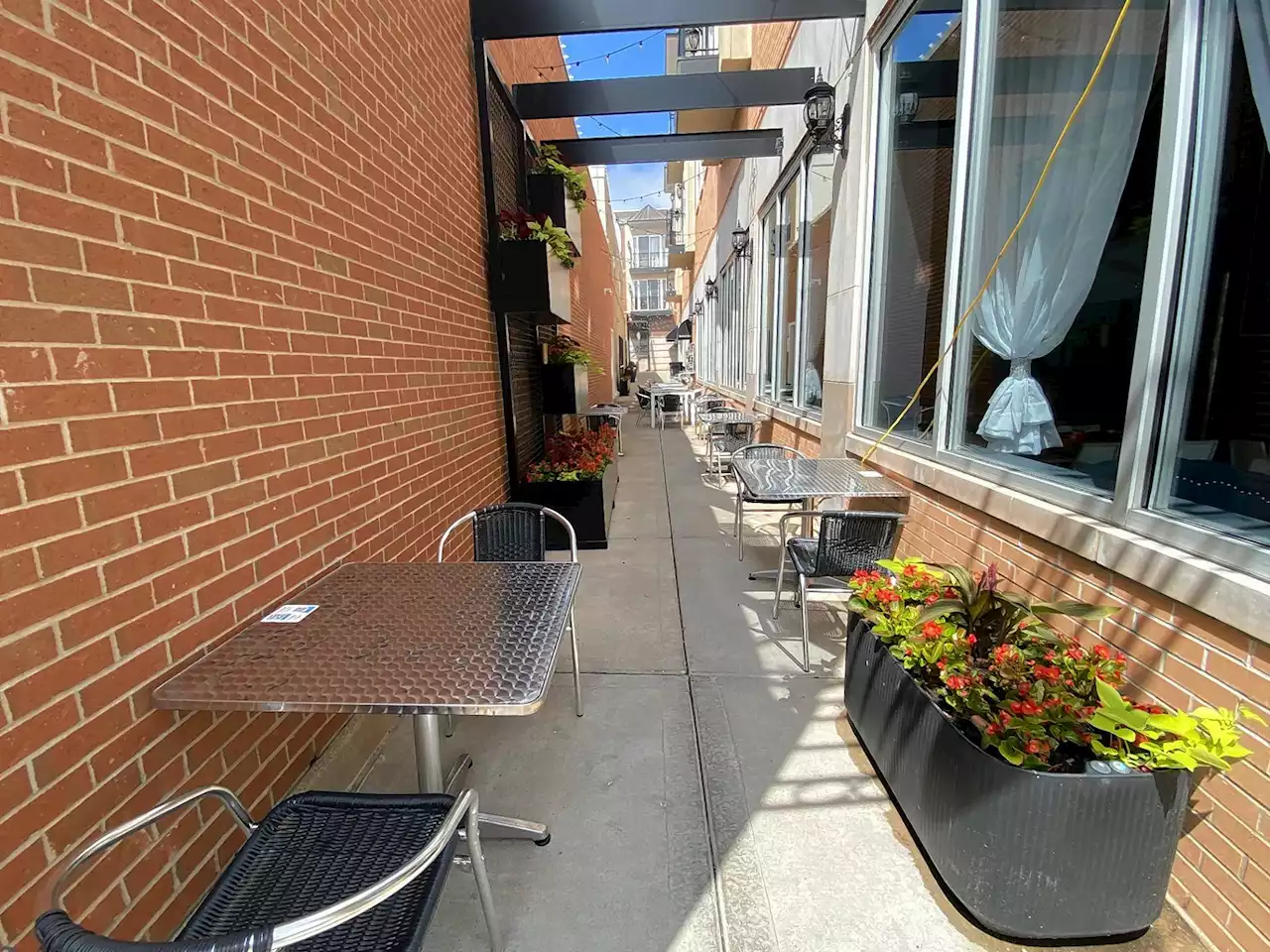 Libertyville makes regulations for temporary outdoor dining permanent