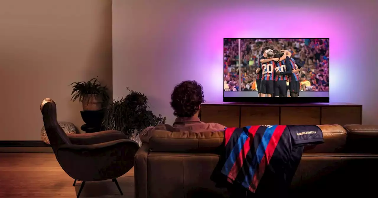 Mientras espera por Messi, el Barsa cerró un acuerdo de patrocinio con Philips Ambilight TV