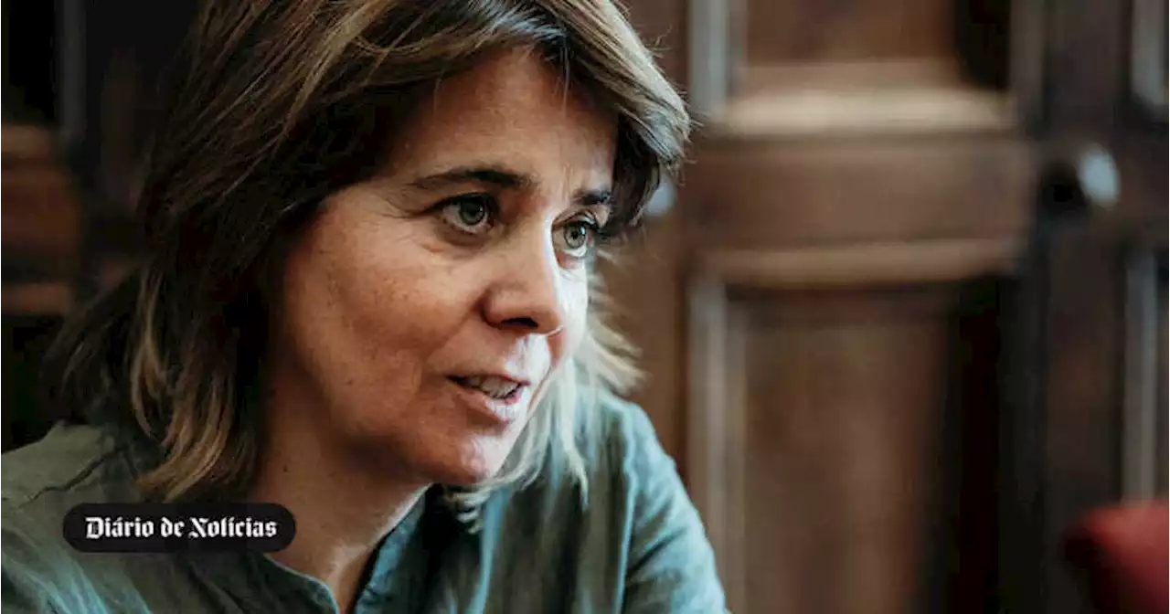 Catarina Martins considera que só com ″mudanças grandes″ legislatura chegará ao fim