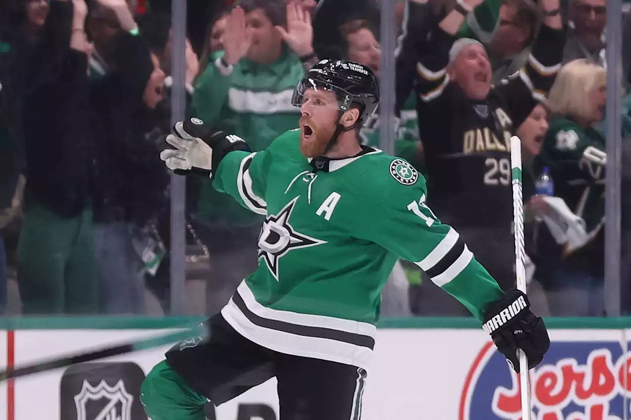 Joe Pavelski scores in OT, Stars beat Golden Knights 3-2 to avoid West sweep