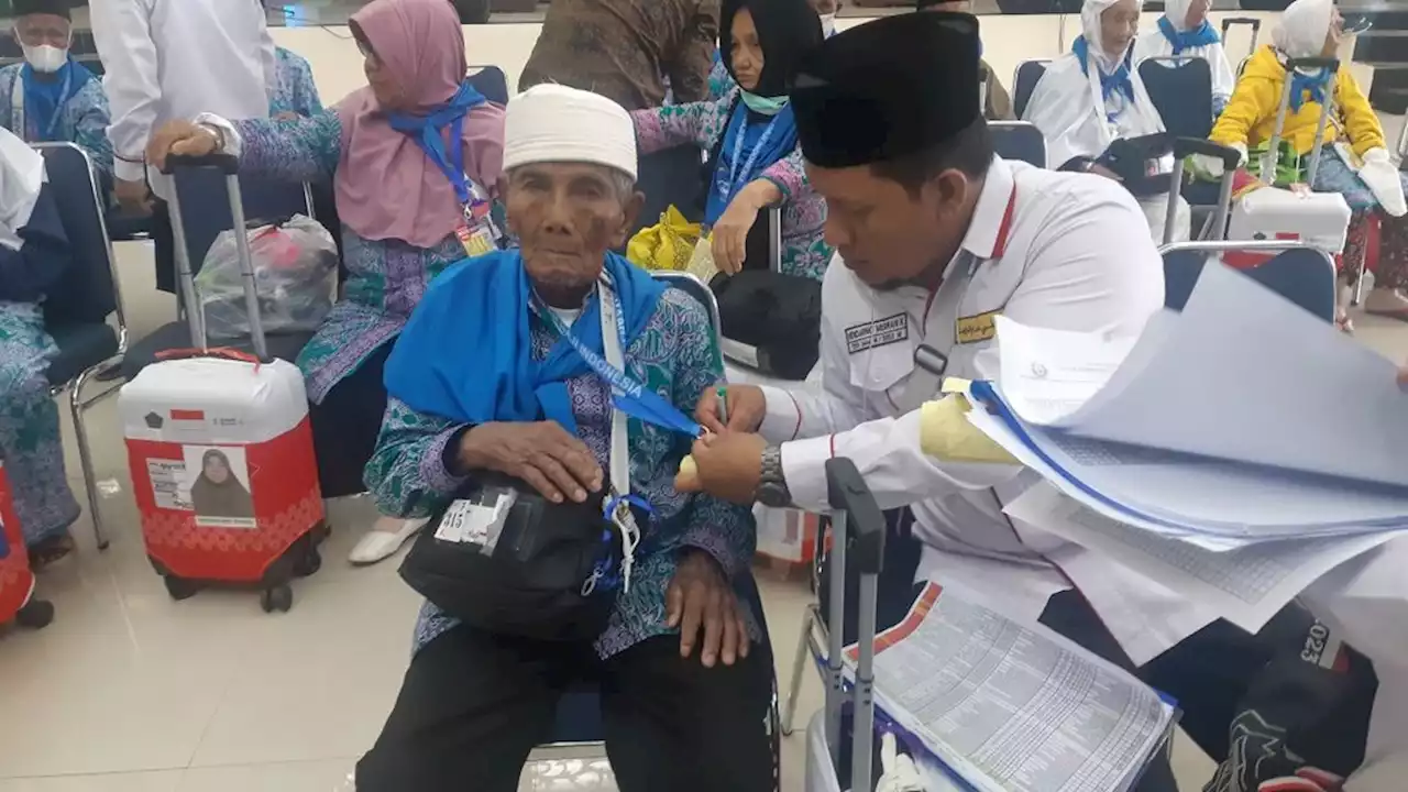 60 Persen Calon Jemaah Haji Embarkasi Palembang Masuk Kategori Berisiko Tinggi