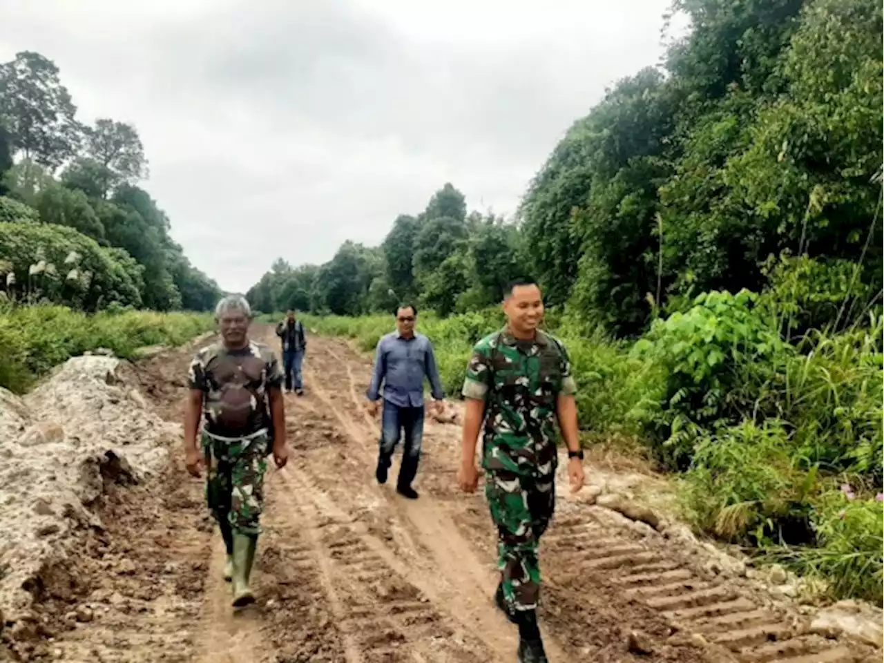 Dansatgas Meninjau Lokasi TMMD 116