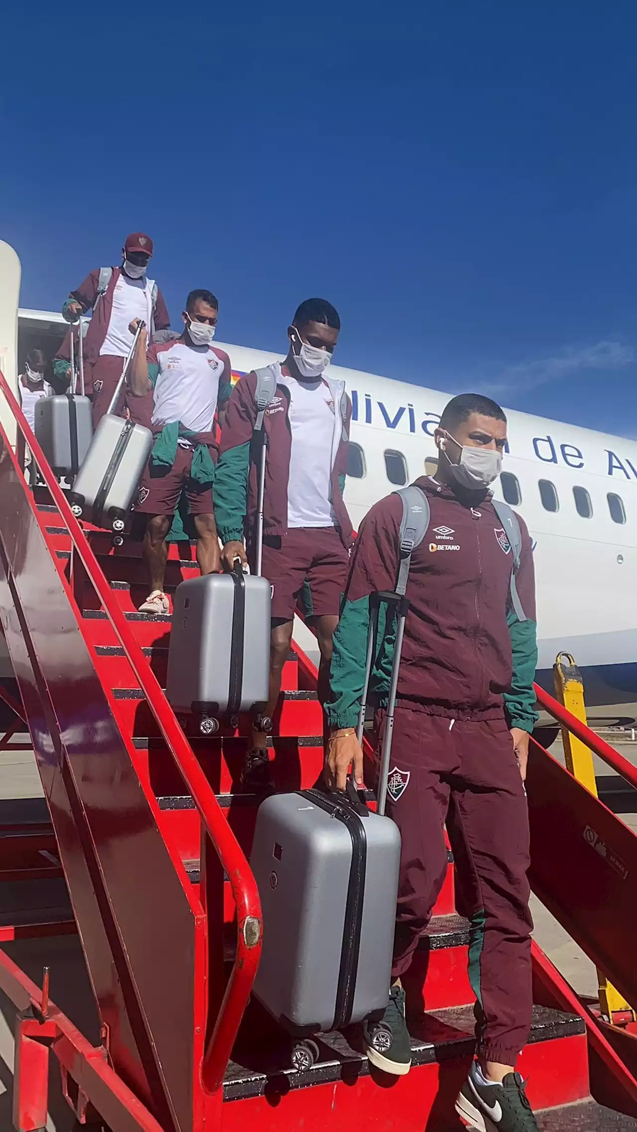 Uniformes do Fluminense não chegam a La Paz, e tricolor usará o da temporada anterior contra The Strongest