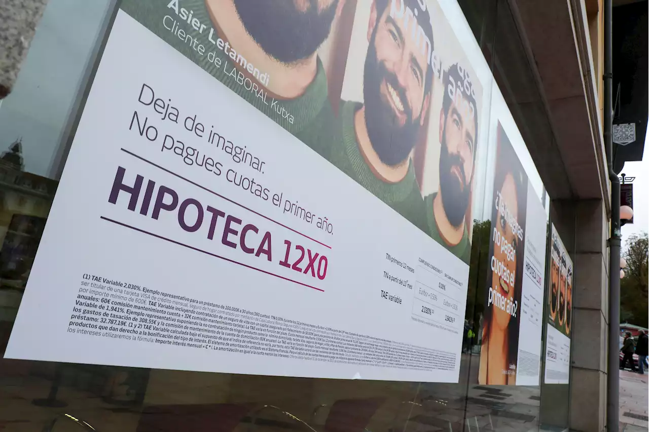 La firma de hipotecas se hunde un 15% en marzo con el tipo de interés rozando el 3%