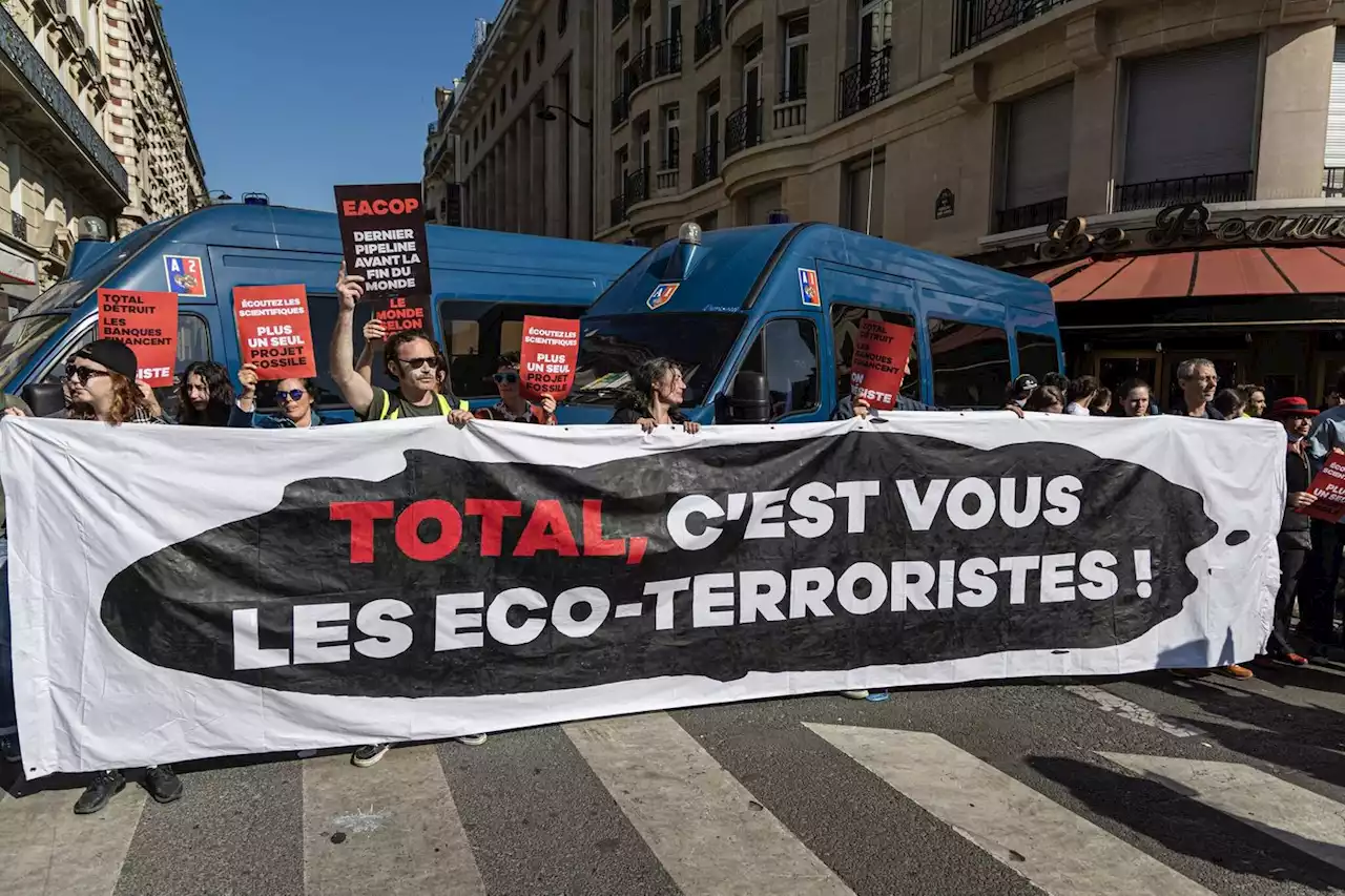 L’AG de Total sous la pression des militants du climat et du gouvernement