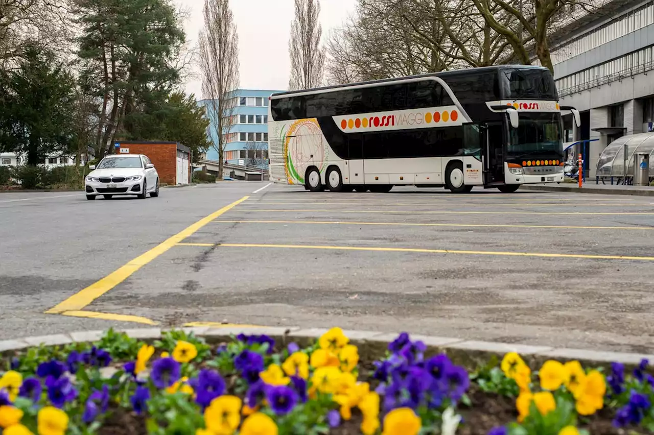 Carparkplatz Inseli wird geschlossen – Stadt Luzern plant vier Anhalteplätze am Alpenquai