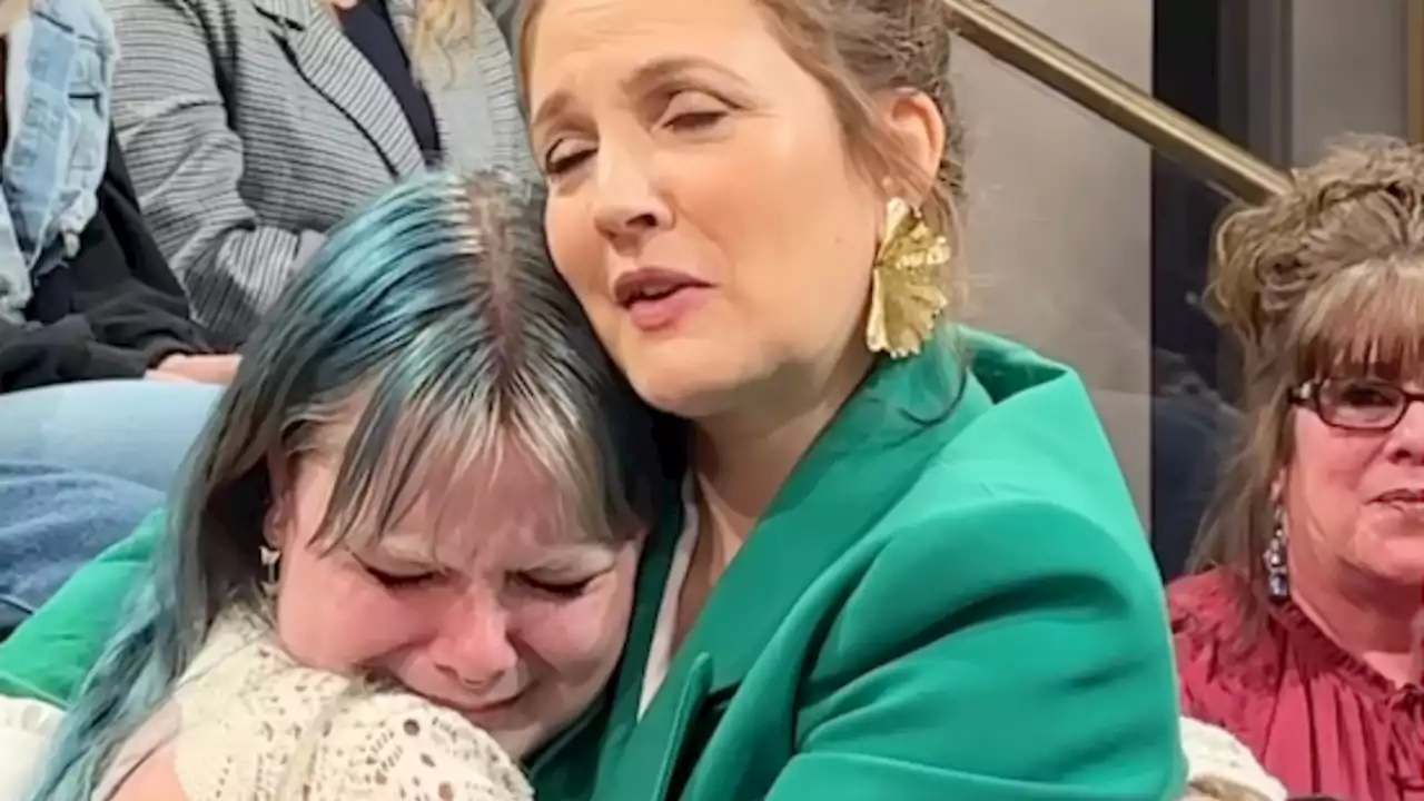 Drew Barrymore Comforted a Crying Audience Member on Her Talk Show in the Most Wholesome TV Moment I've Ever Seen