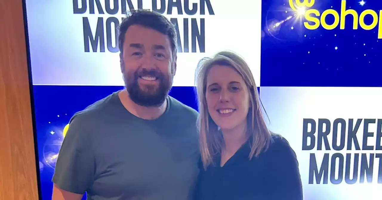 Jason Manford takes stranger to the theatre after 'no weirdos' Twitter plea