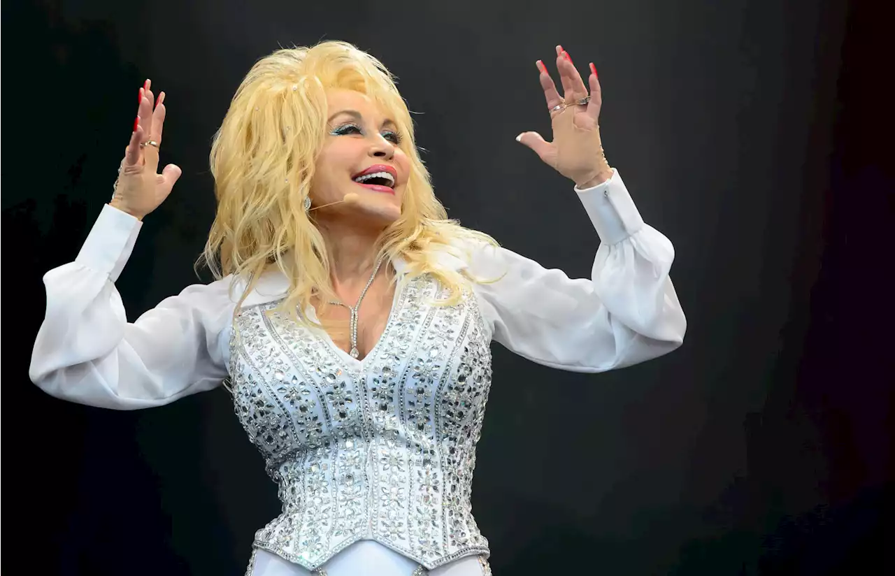 Dolly Parton backs Kerry attempt to break record for most Dollys