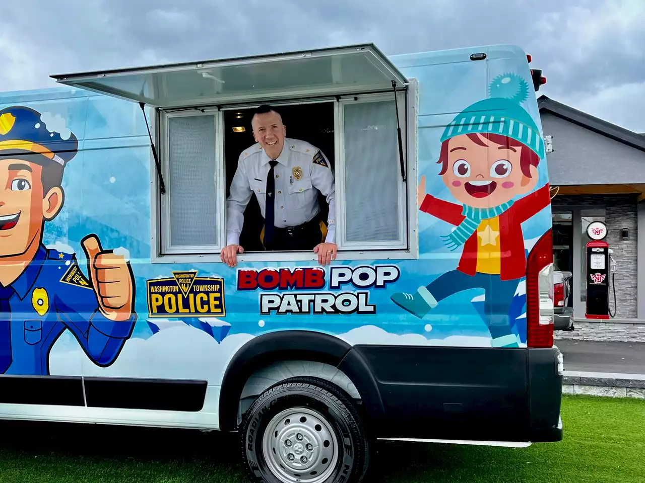 Cops unveil new ice cream truck to hand out free treats to N.J. community