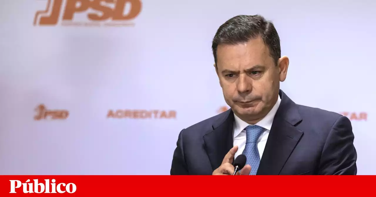 Direcção do PSD surpreendida com regresso de Pinto Moreira ao Parlamento