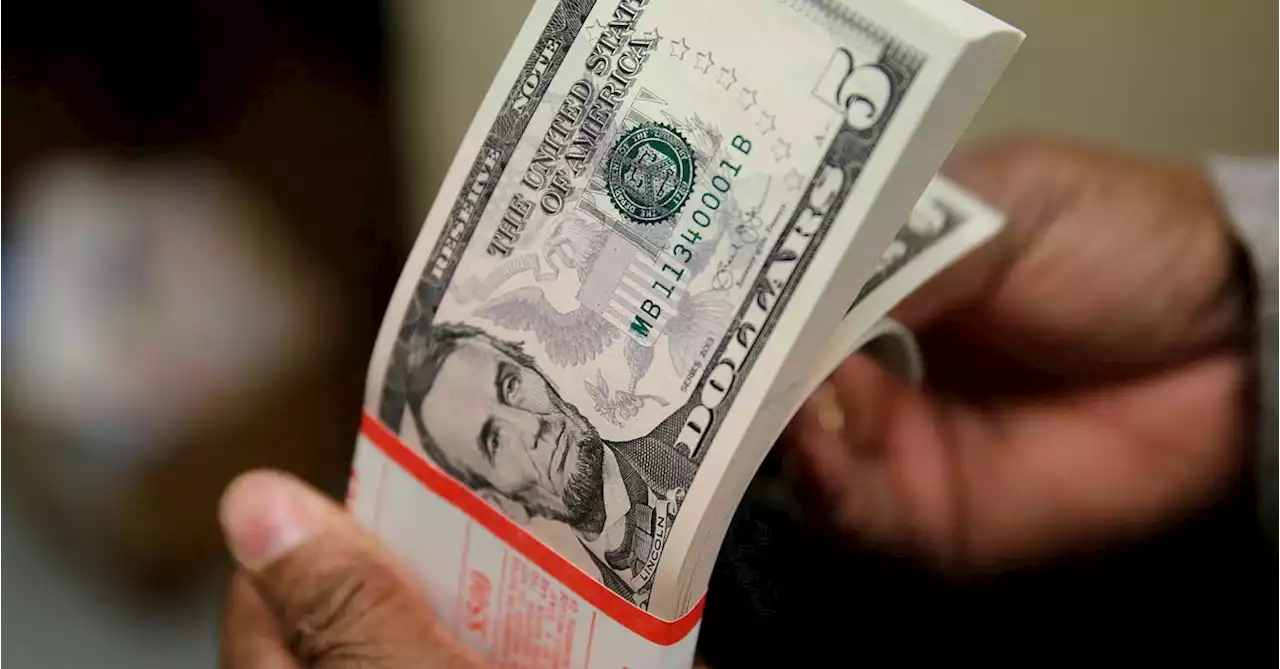 Dollar eyes third weekly gain as higher US rate expectations gather steam