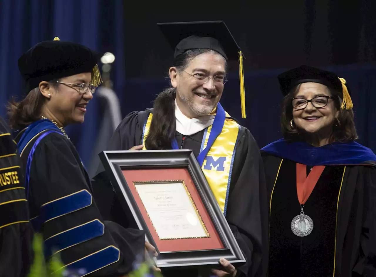 Census director gives San Antonio College commencement speech