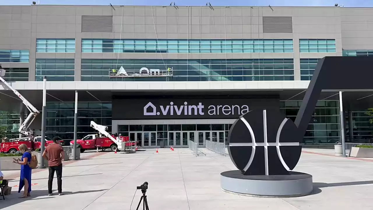 As Delta Center signage goes up, Utah Jazz fans get nostalgic