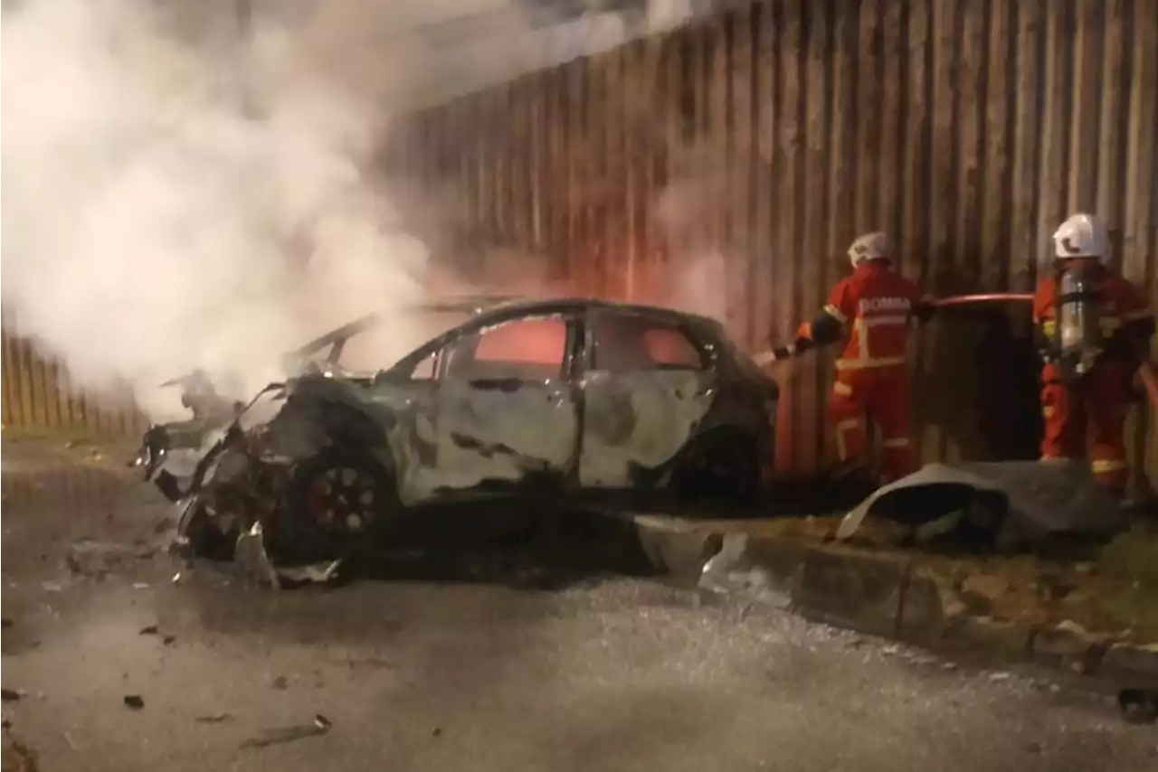 Driver Dies, Passenger Cheats Death After Car Bursts Into Flames ...