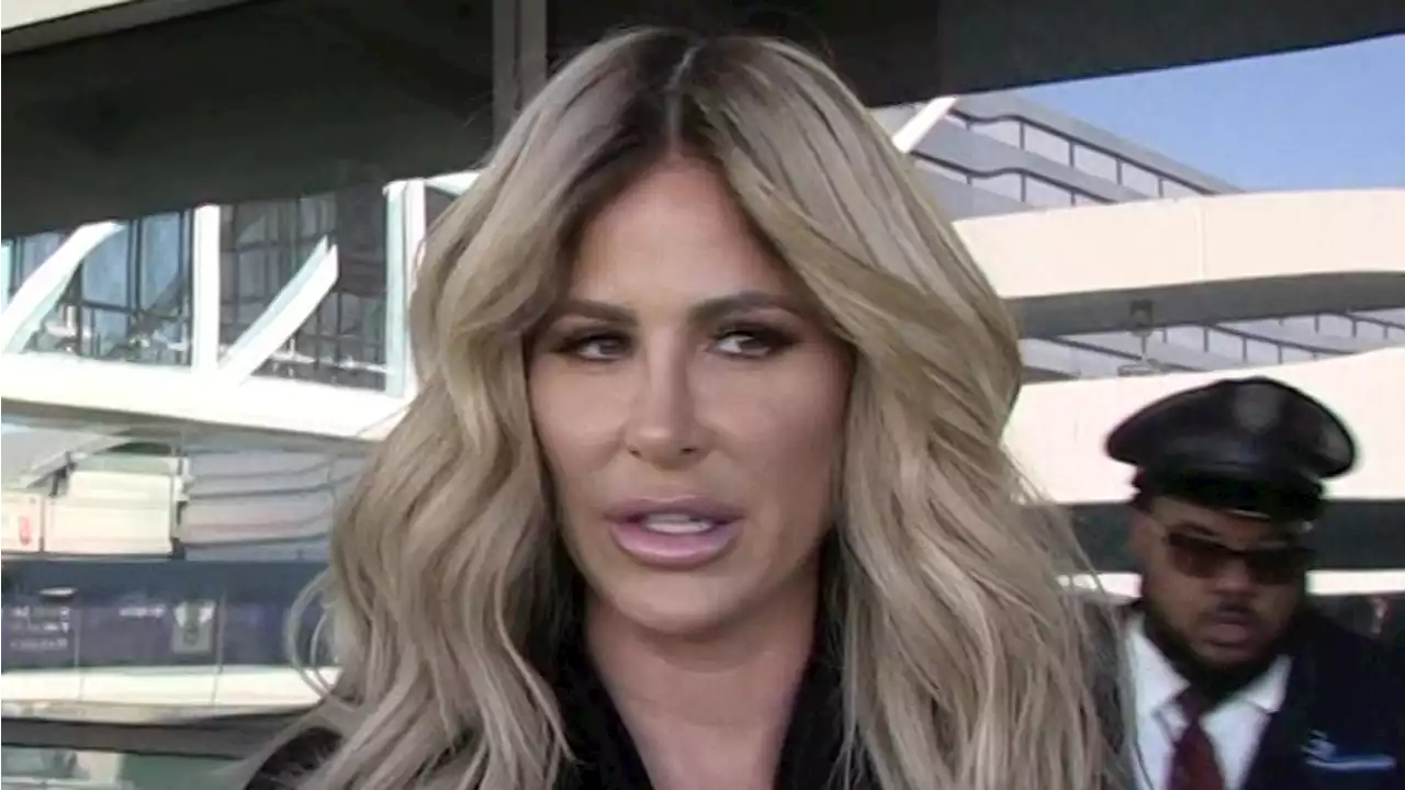 Kim Zolciak Selling Her Wigs to Make Money in Midst of Divorce from Kroy Biermann