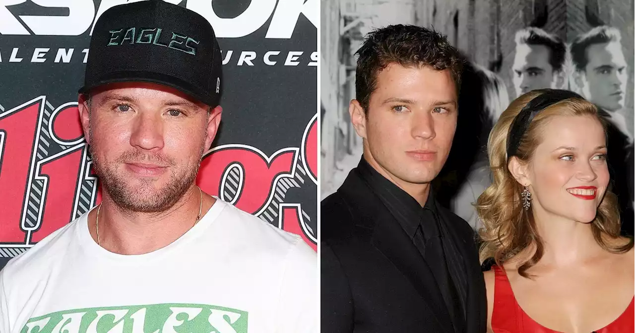 Ryan Phillippe’s Dating History: Reese Witherspoon, Rihanna and More