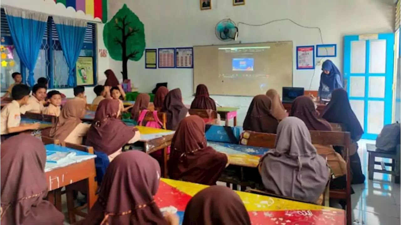 Di Takalar, Kemenkominfo Bikin Literasi Digital Kenalkan Etika Berdigital ke Siswa