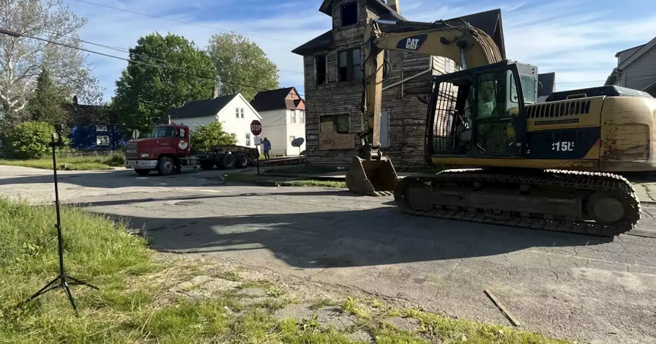 Nuisance home in Slavic Village demolished after years of neighborhood concerns