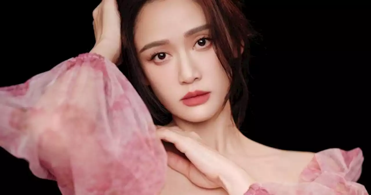 Joe Chen gets drunk on Chinese variety show, charms audiences instead