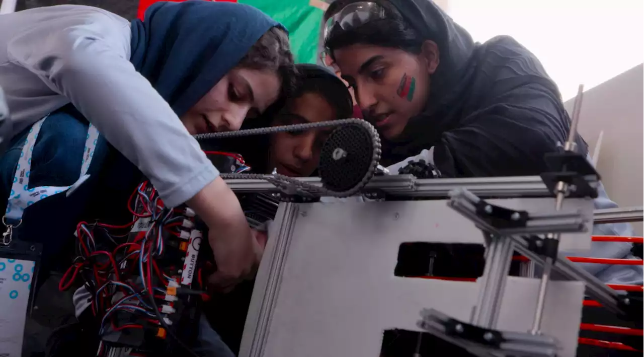 “Afghan Dreamers” Focuses On The Resilience of An All-girls Robotics Team Competing Under Taliban Rule - BUST