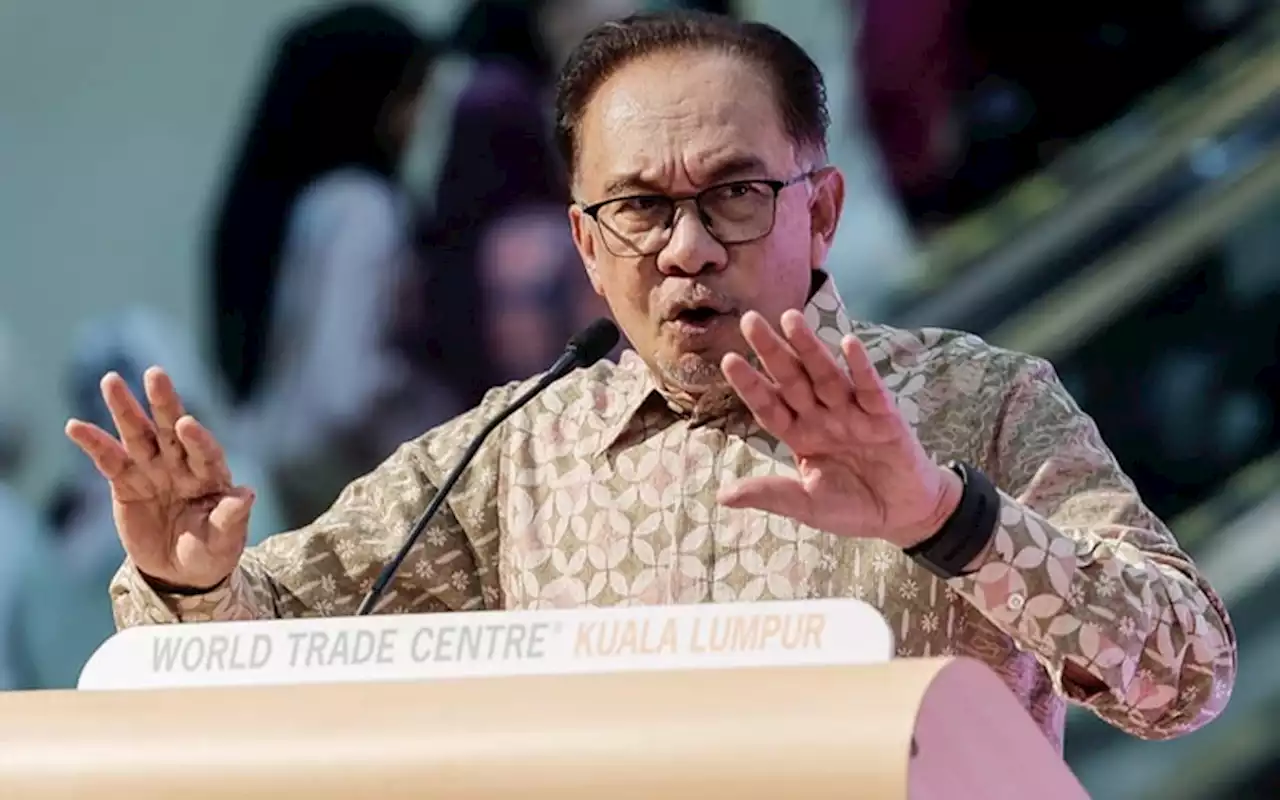 Go ahead, take action against me, Anwar tells Muhyiddin