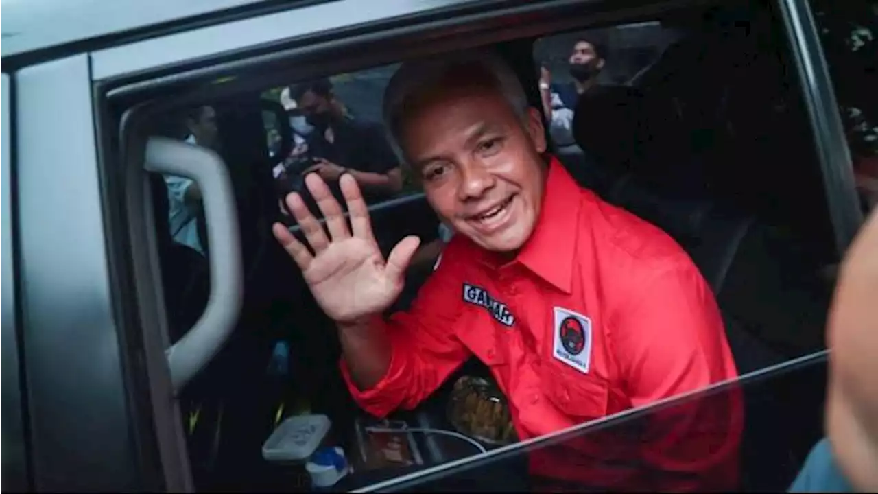 Hari Ini Ganjar Pranowo di Semarang dan Banten: dari Senam Bareng Warga sampai Konsolidasi Partai