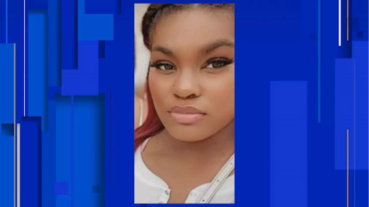 Search underway for missing 17-year-old last seen on NE Side, SAPD says