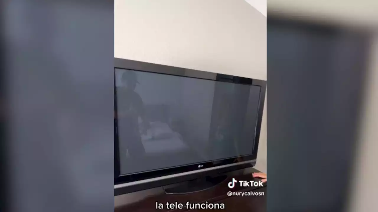 Una televisión, aspiradores y muebles en 'perfecto' estado: recoge todas estas cosas de la basura en EEUU, lo muestra en TikTok y triunfa