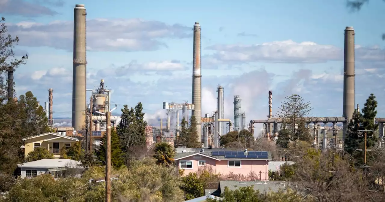 FBI investigating hazardous fallout from Bay Area refinery