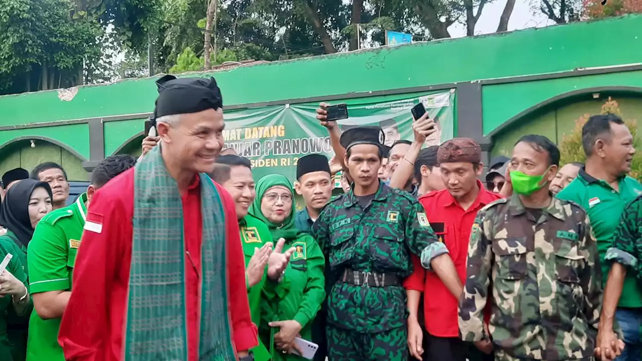 Ganjar Sebut Sebentar Lagi Ada Beberapa Partai yang Bergabung