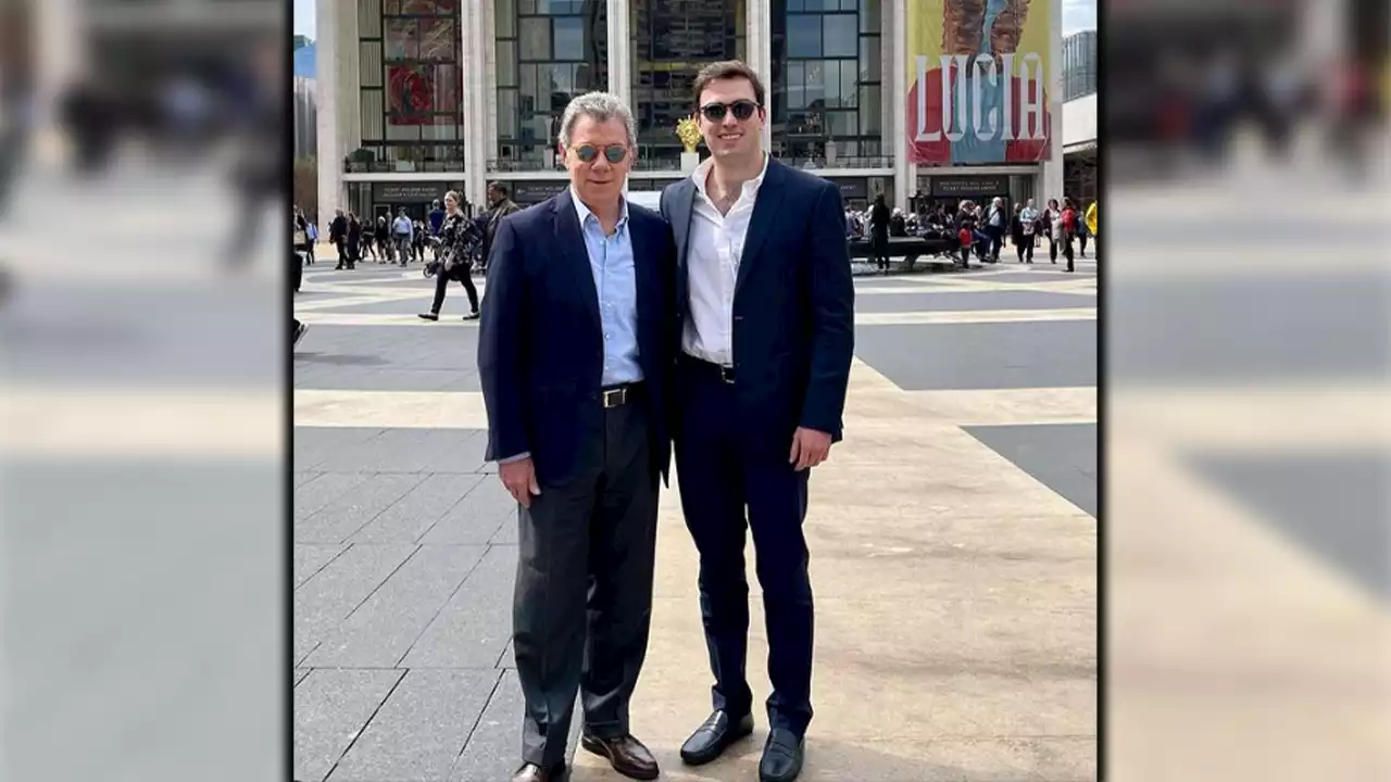 ¡Un Nuevo Logro! Esteban Santos Se Graduó De Harvard Y Dejó Ver A La ...