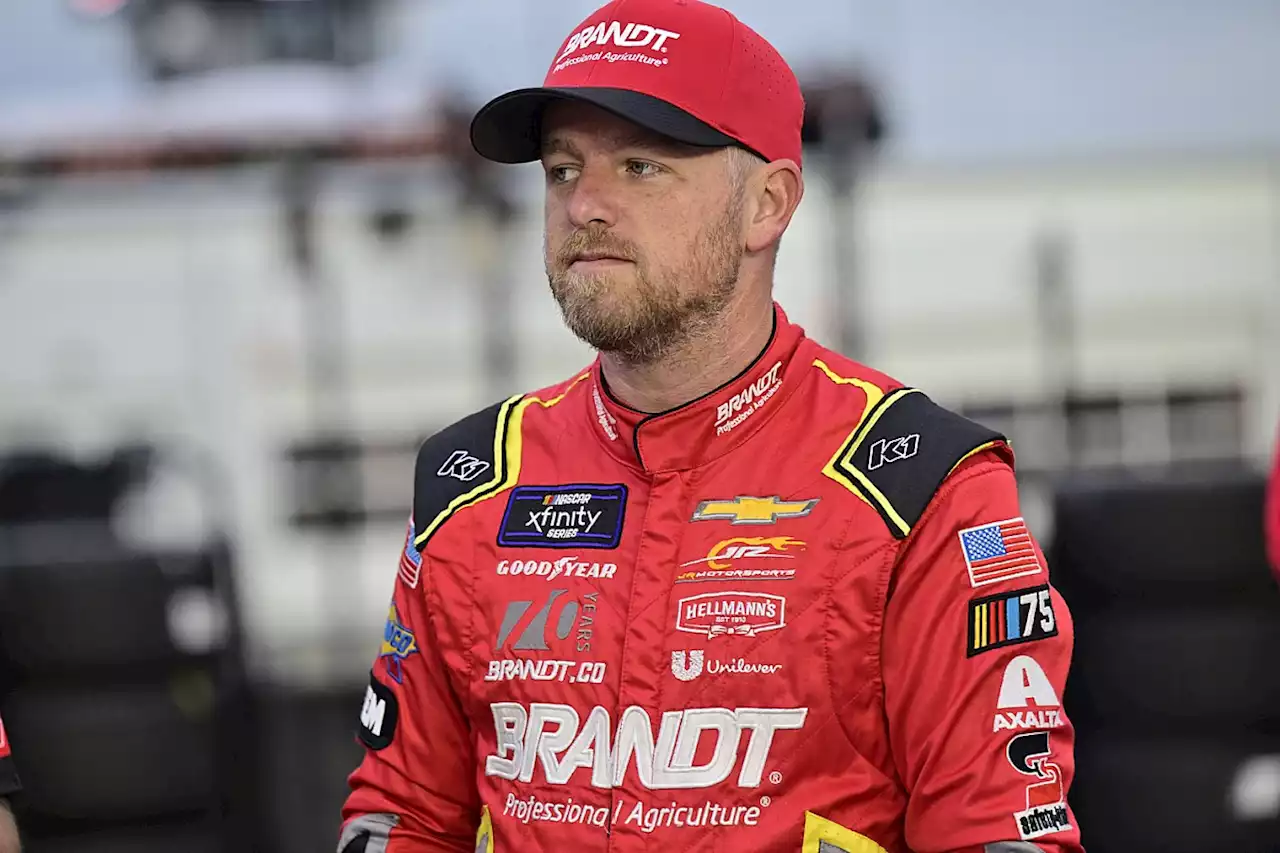 Allgaier wins pole for rain-threatened Charlotte Xfinity race