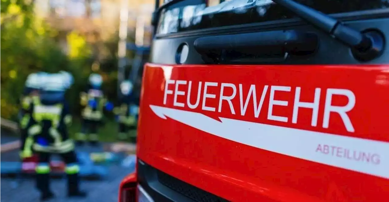 Brand in Weiden: Menschen sprangen vom Balkon, um sich zu retten