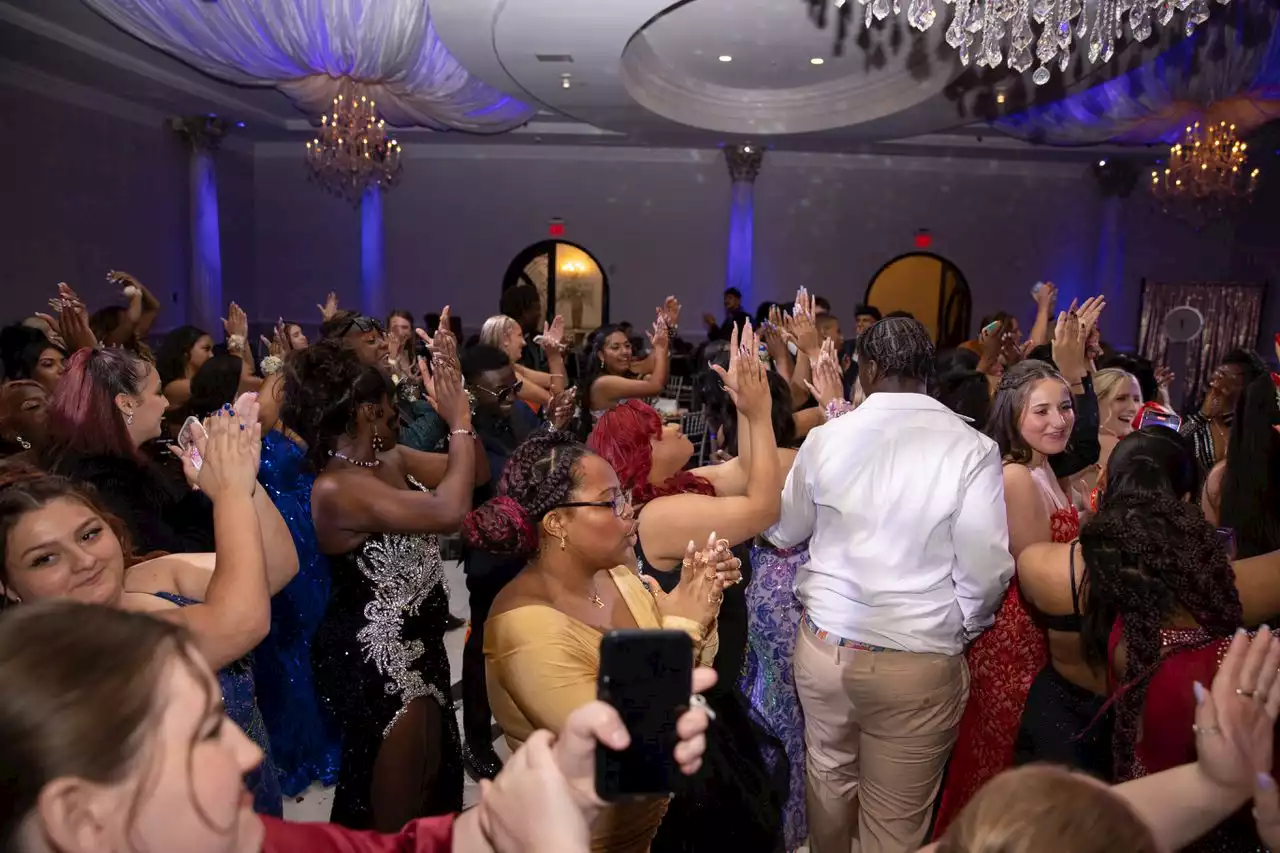 Prom 2023: Penns Grove High School (71 photos)