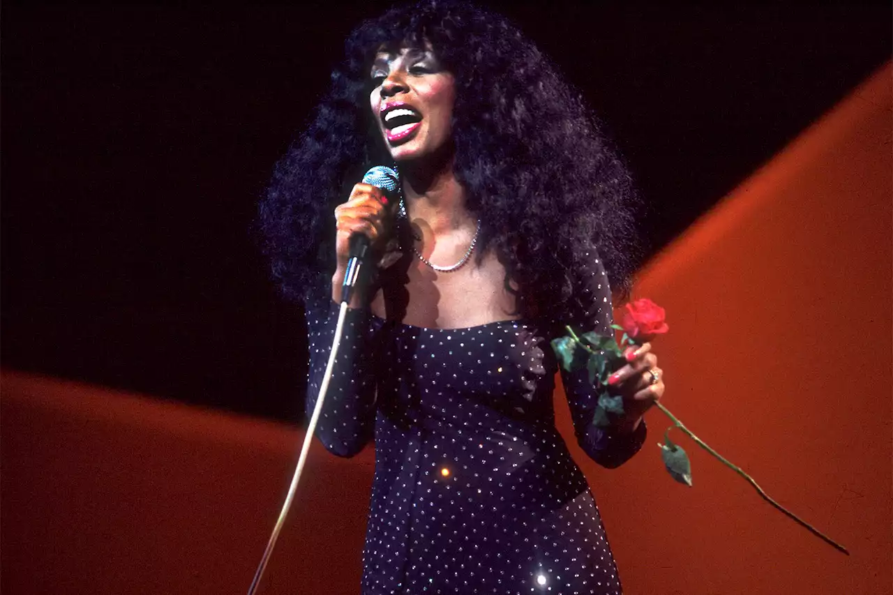 Why Donna Summer kept cancer a secret: ‘God was going to heal her’