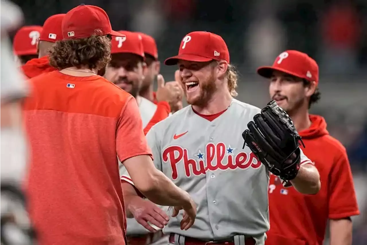 Phillies find success against a lefty, hold off Atlanta Braves on Craig Kimbrel’s historic night