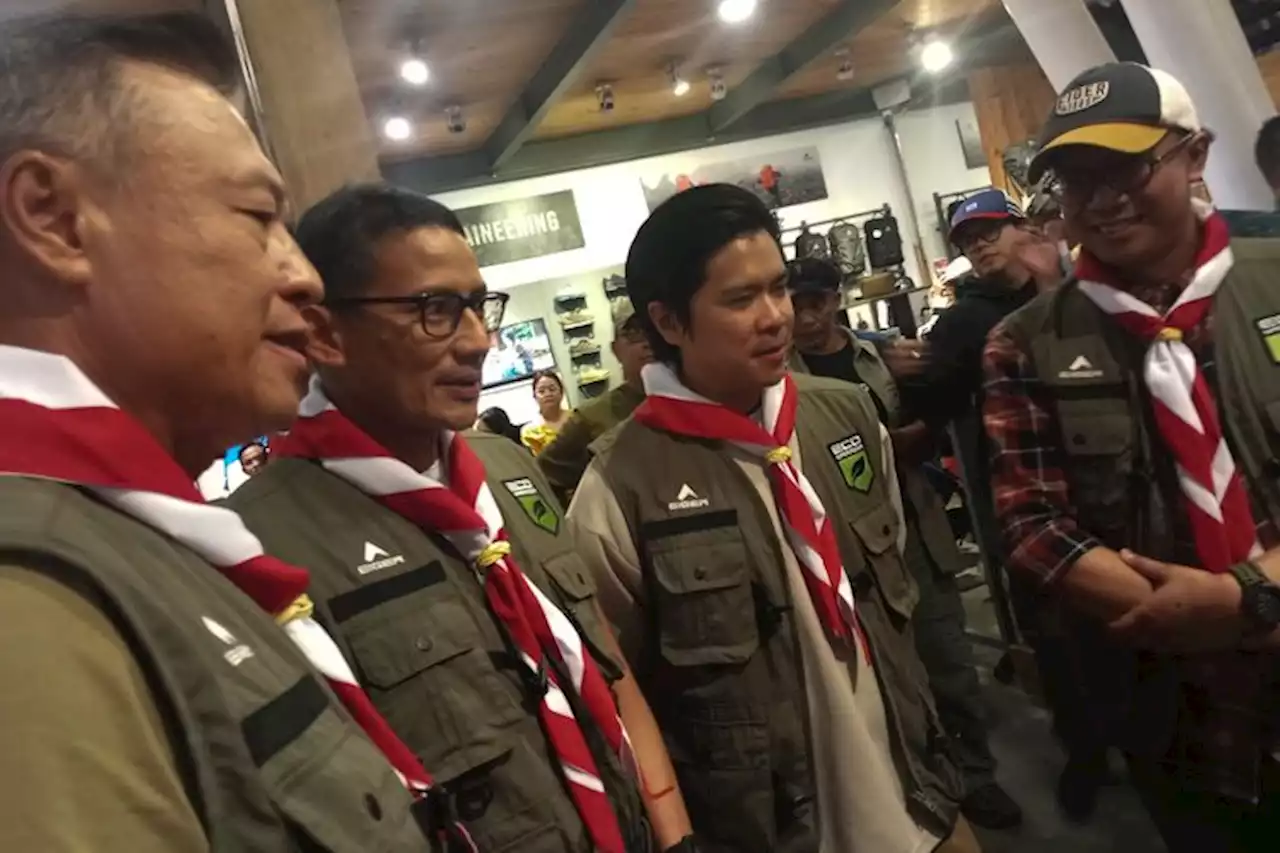 Sandiaga Uno Kunjungi EIGER Factory Store Bandung, Apresiasi Semangat EIGER dan Pandawara Group