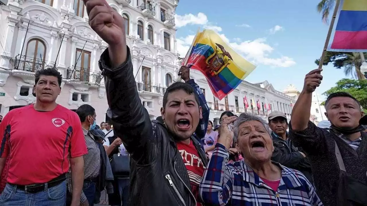 Ecuador: tras la 'muerte cruzada', un volátil escenario social y político