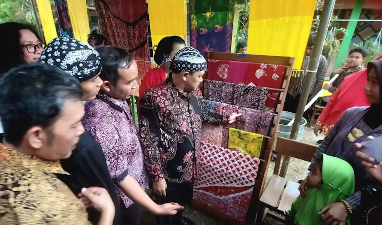 Ikhtiar Pegiat Komunitas Kembalikan Kejayaan Batik Patron Khas Ambarawa |Republika Online