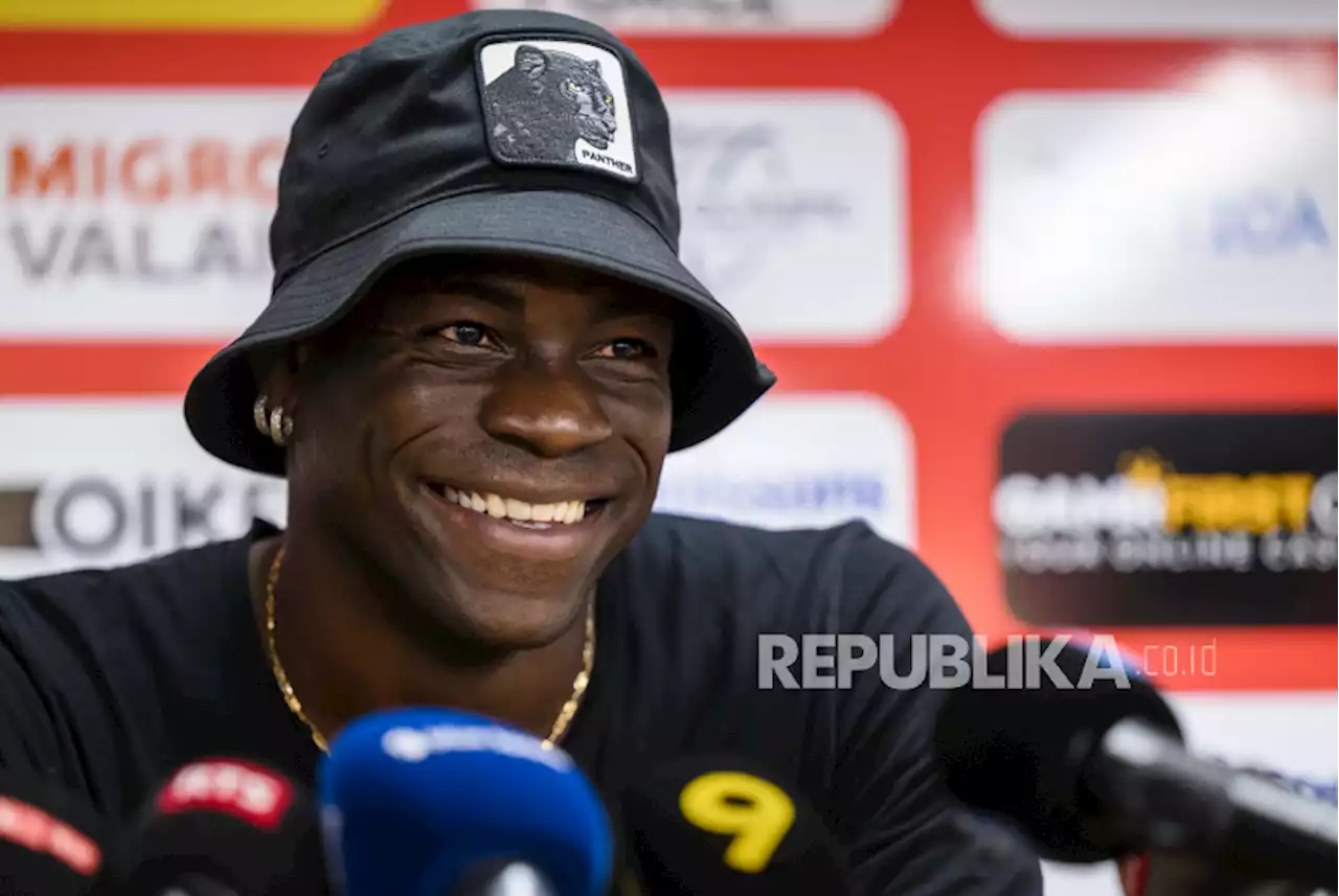 Pernah Perkuat Inter dan City, Balotelli Bicara Duel Eks Klubnya di Final Liga Champions |Republika Online