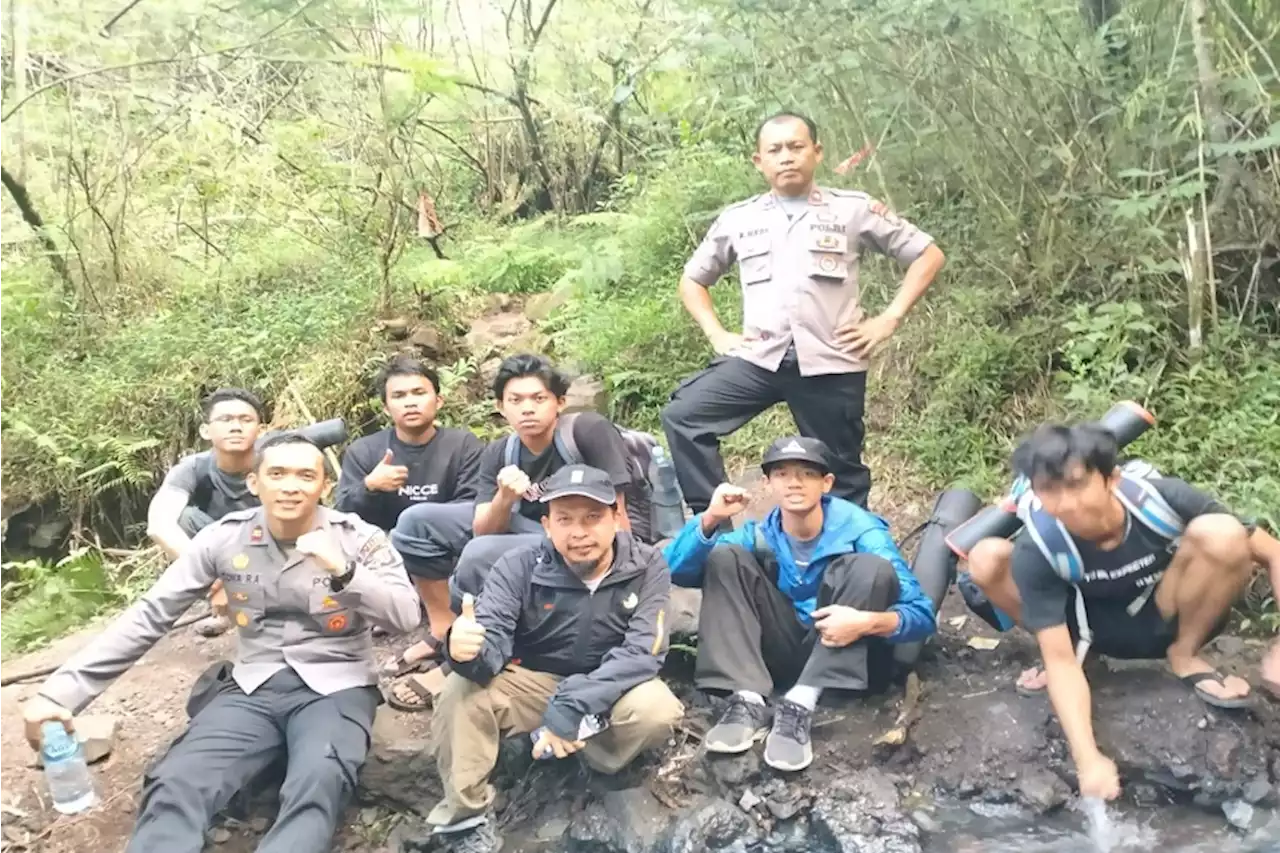 5 Pelajar Madrasah Aliyah Tersesat di Gunung Guntur Garut