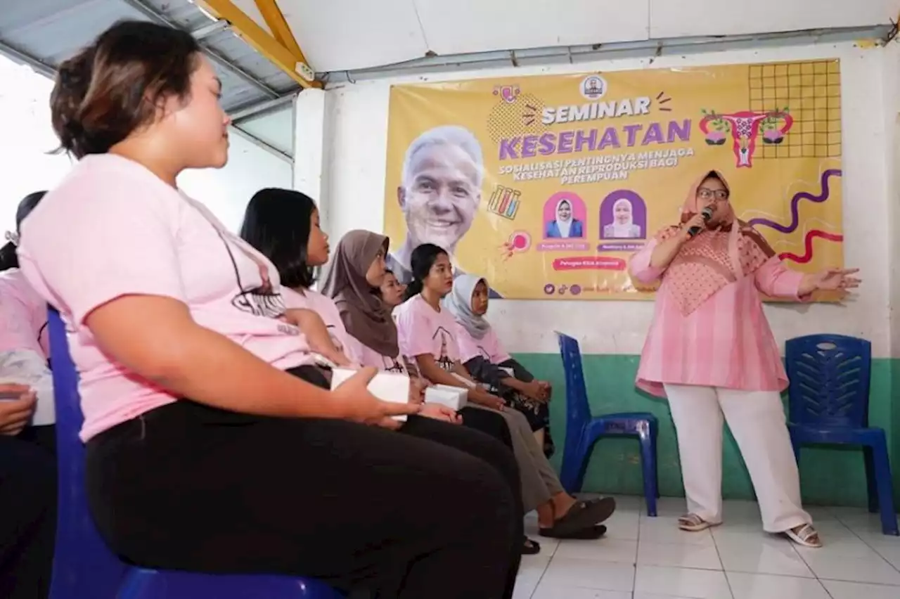 Perempuan Milenial Jaktim Ikuti Seminar Menjaga Kesehatan Reproduksi