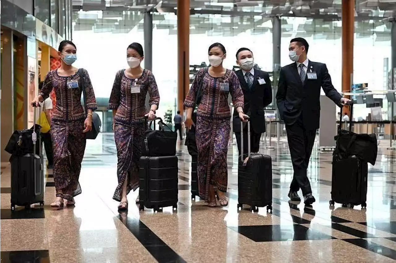 Singapore Airlines and Scoot aircrew need not wear masks from June 1 but some staff raise concerns