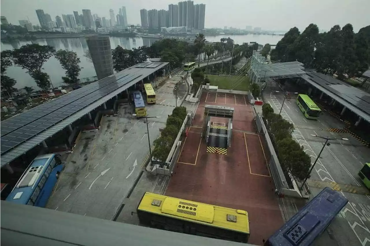 Immigration clearance rate at Woodlands Checkpoint bus hall higher with automated lanes