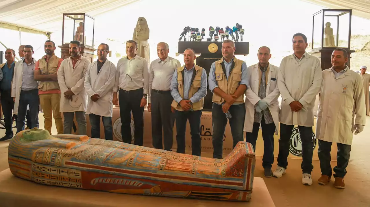 Newly Discovered Tombs, Mummification Workshops Unveiled in Egypt