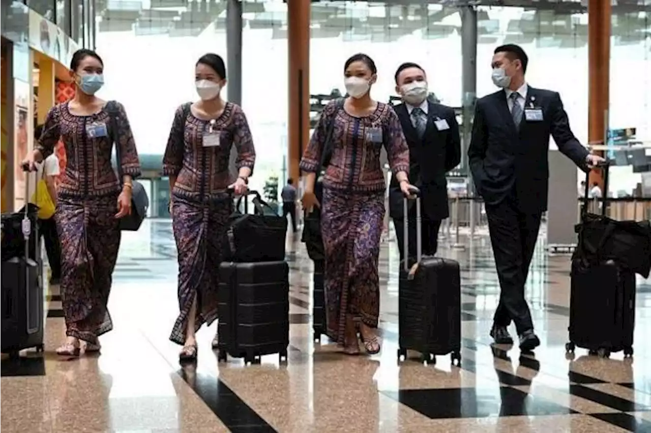 SIA, Scoot flight crew not required to wear masks from June 1; some staff raise concerns