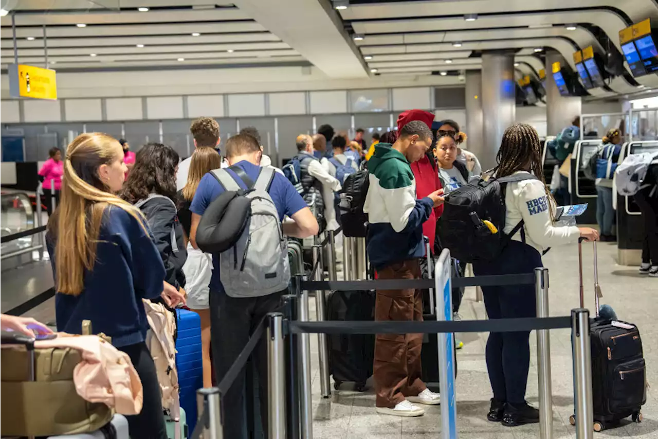 U.K. Airports Face Delays Due to Border System Issue