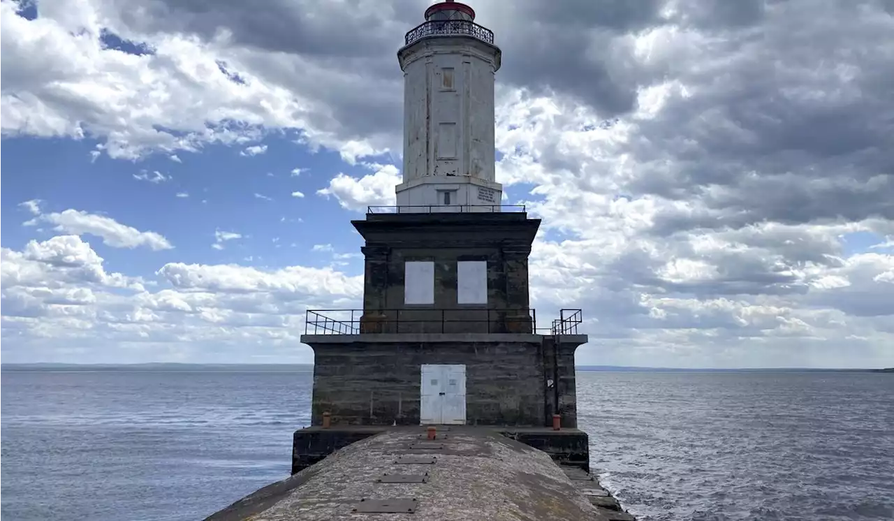 Always wanted a lighthouse? U.S. is giving some away, selling others at auction