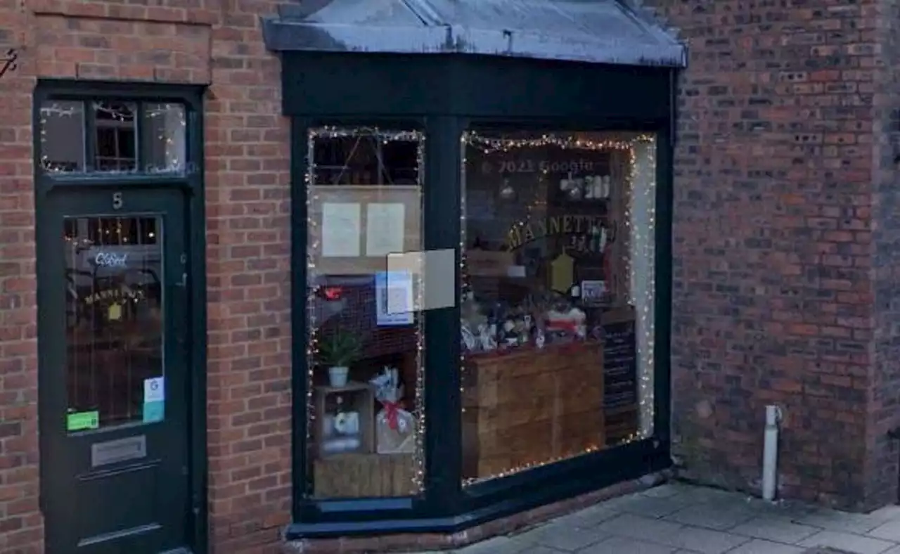 Council apologies to family-run cafe after it temporarily closed due to roadworks disruption